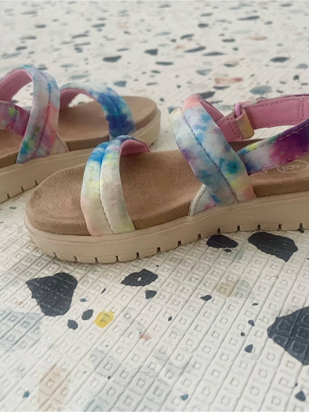 Cat & Jack Toddler Girls Chaya Footbed Sandals Pastel Tie Dye Pink Blue - Size 6 - Picture 3 of 13